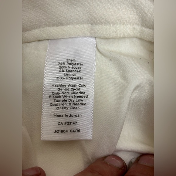 Talbots Girlfriend Chino Pants Women's 10P Khaki Stretch Tapered Leg NWOT - Picture 5 of 5